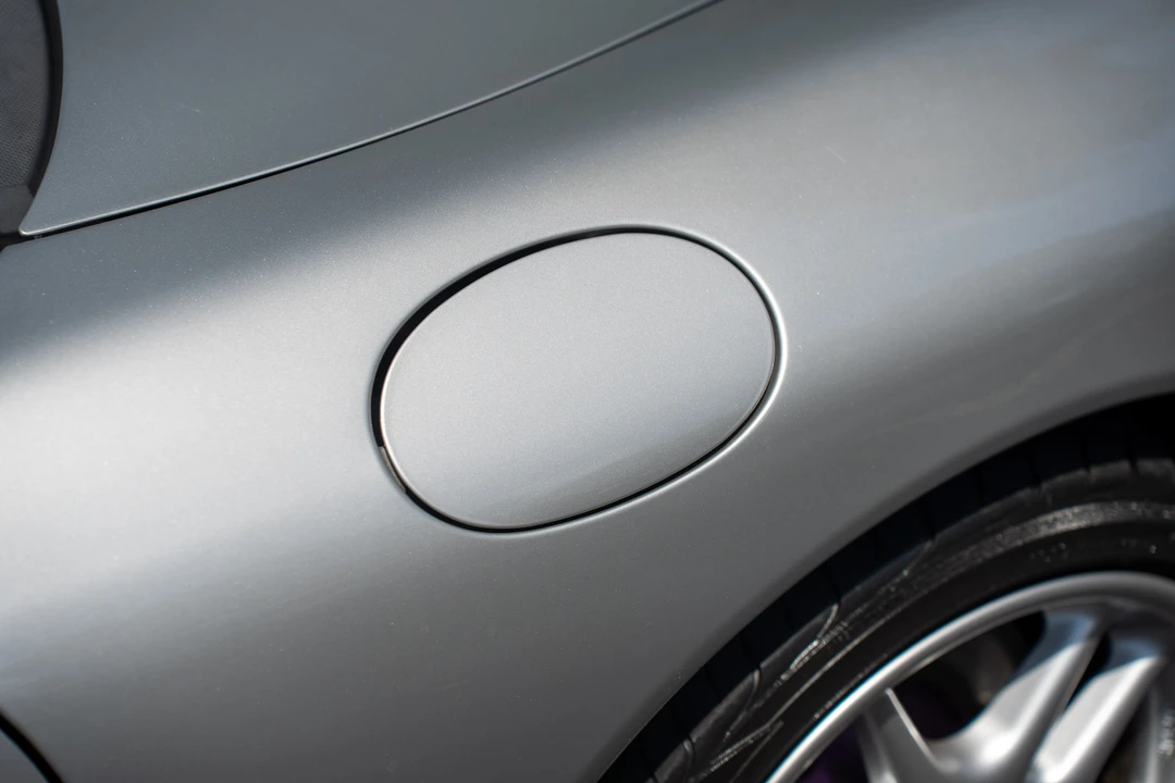1998 Porsche 996 Carrera 4 - Image 25 of 31