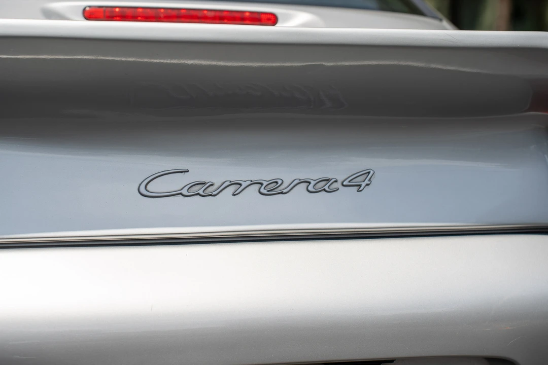 1998 Porsche 996 Carrera 4 - Image 29 of 31