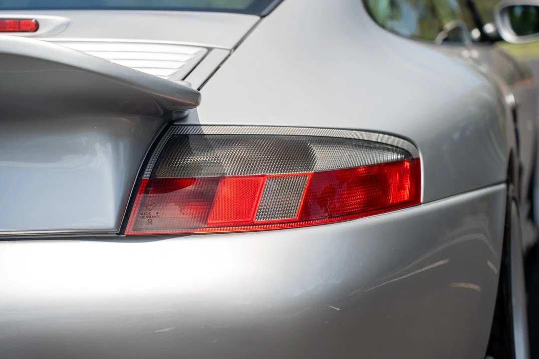 1998 Porsche 996 Carrera 4 - Image 30 of 31