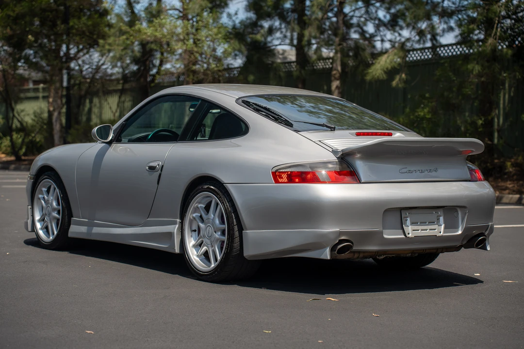 1998 Porsche 996 Carrera 4 - Image 13 of 31