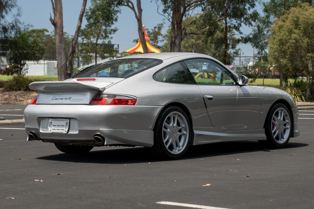 1998 Porsche 996 Carrera 4 - Image 7 of 31