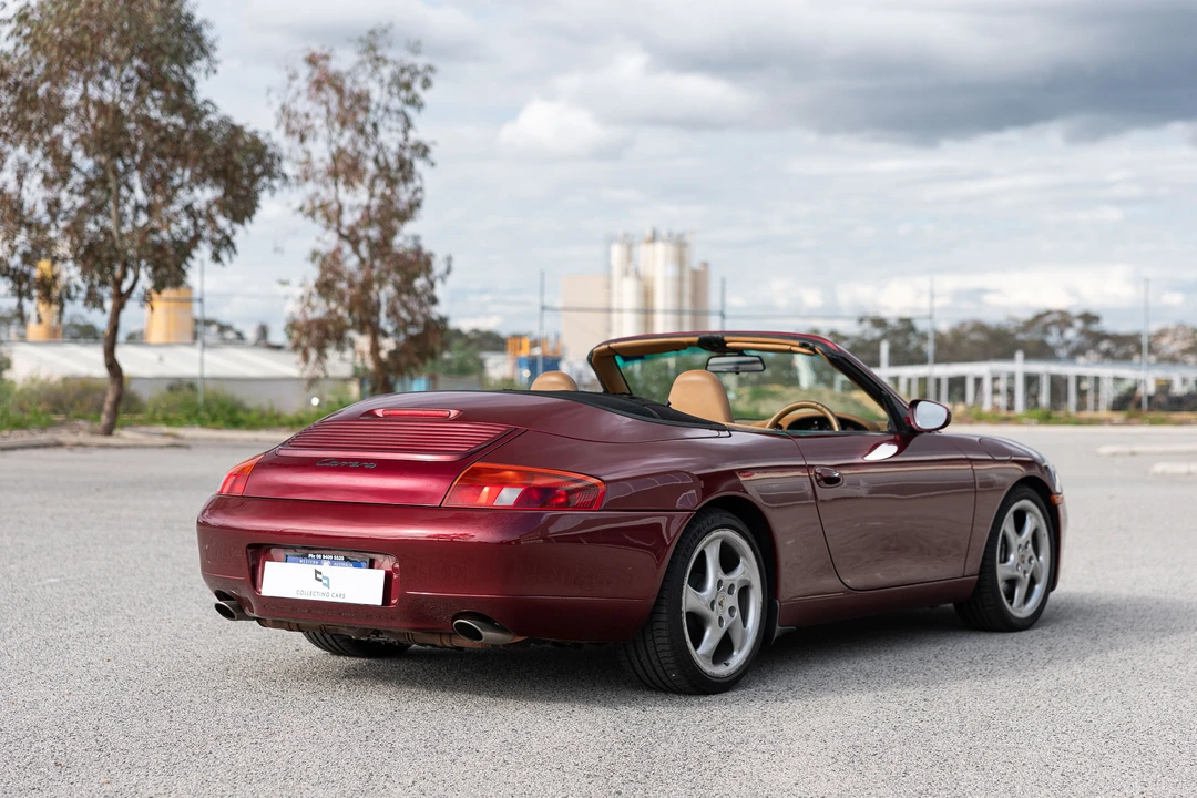 1998 Porsche 993 Carrera - Image 14 of 31