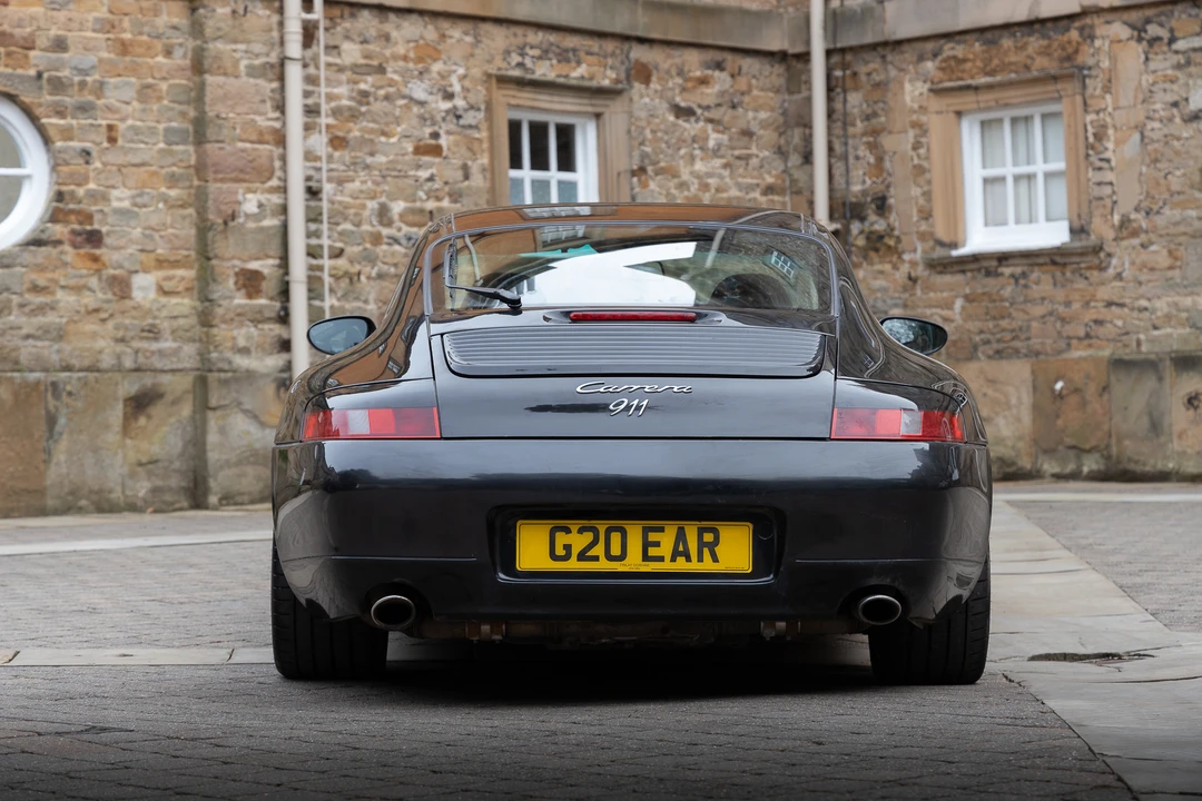 2001 Porsche 996 Carrera - Image 7 of 31