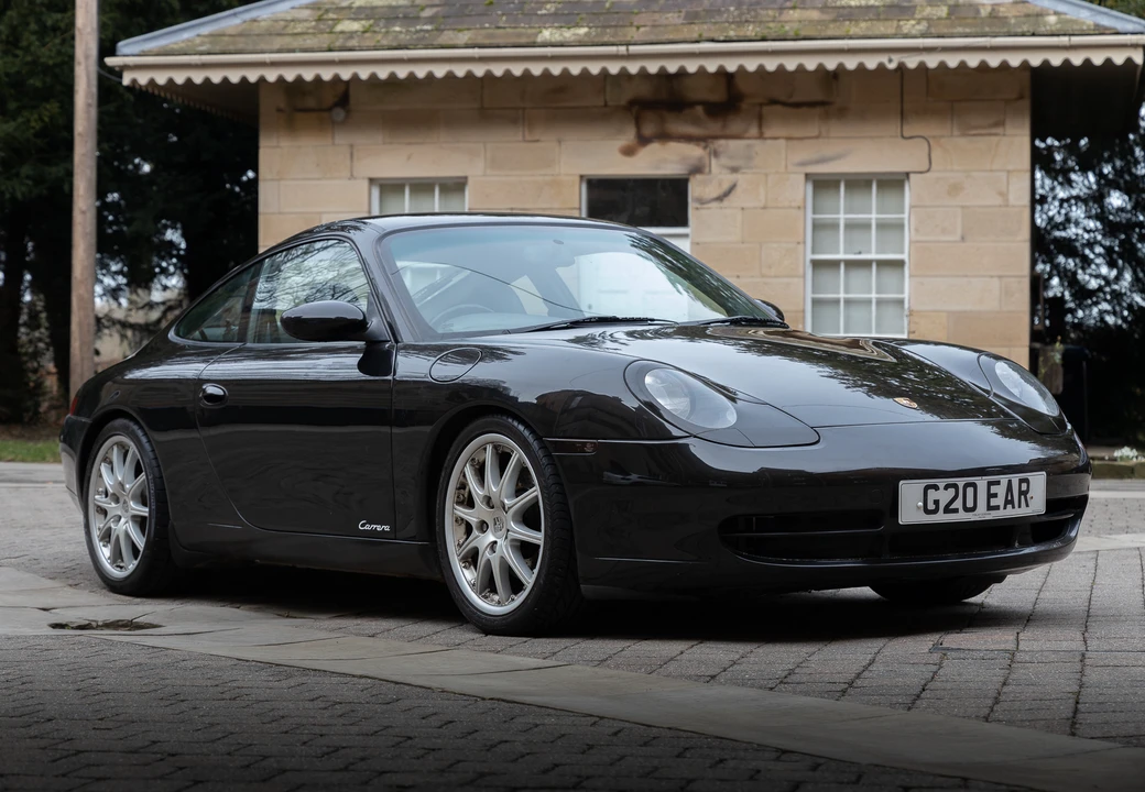 2001 Porsche 996 Carrera - Image 10 of 31