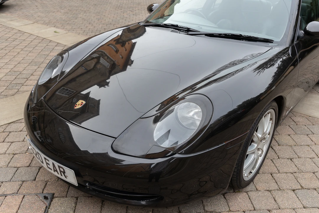 2001 Porsche 996 Carrera - Image 13 of 31