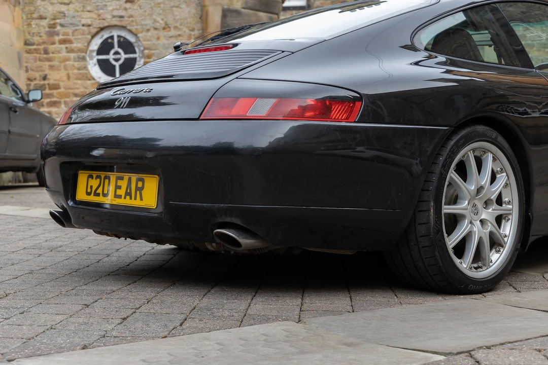 2001 Porsche 996 Carrera - Image 20 of 31
