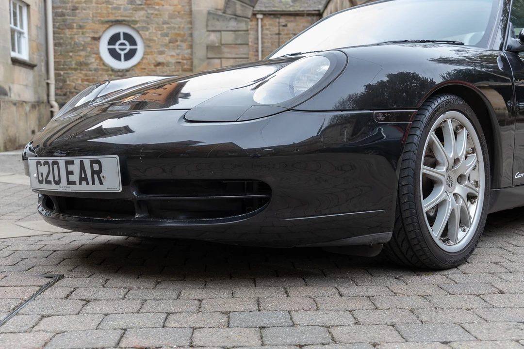 2001 Porsche 996 Carrera - Image 15 of 31