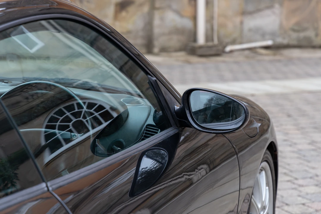 2001 Porsche 996 Carrera - Image 28 of 31