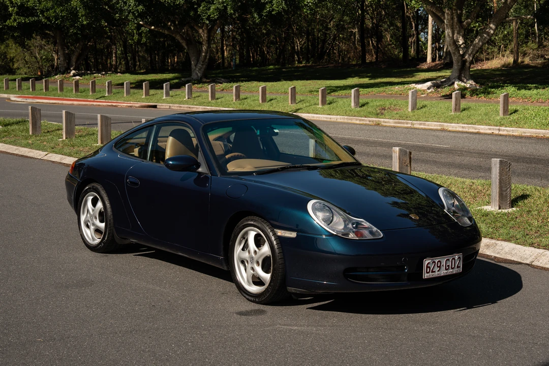 1998 Porsche 996 Carrera - Image 11 of 31