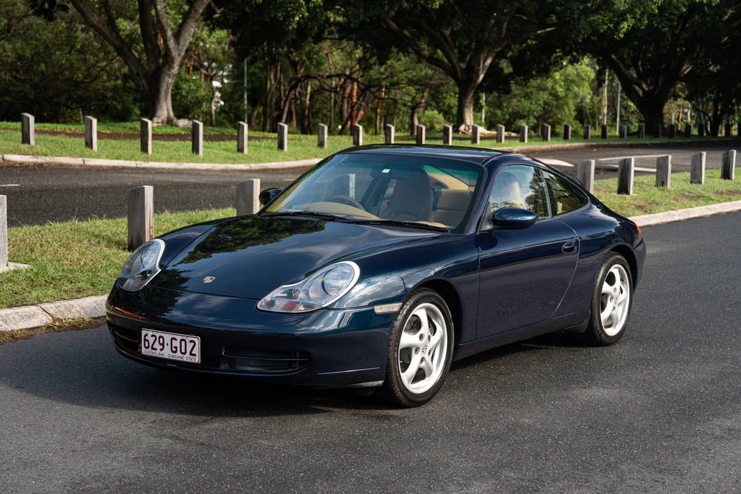 1998 Porsche 996 Carrera - Image 16 of 31
