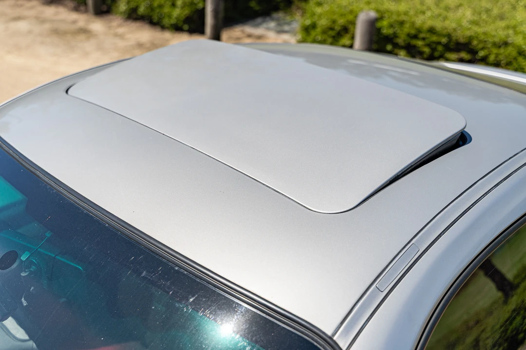 1998 Porsche 996 Carrera - Image 27 of 31