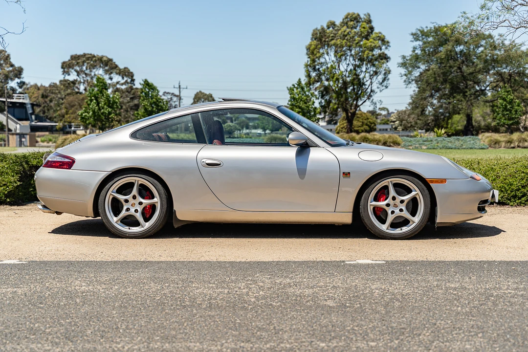 1998 Porsche 996 Carrera - Image 8 of 31