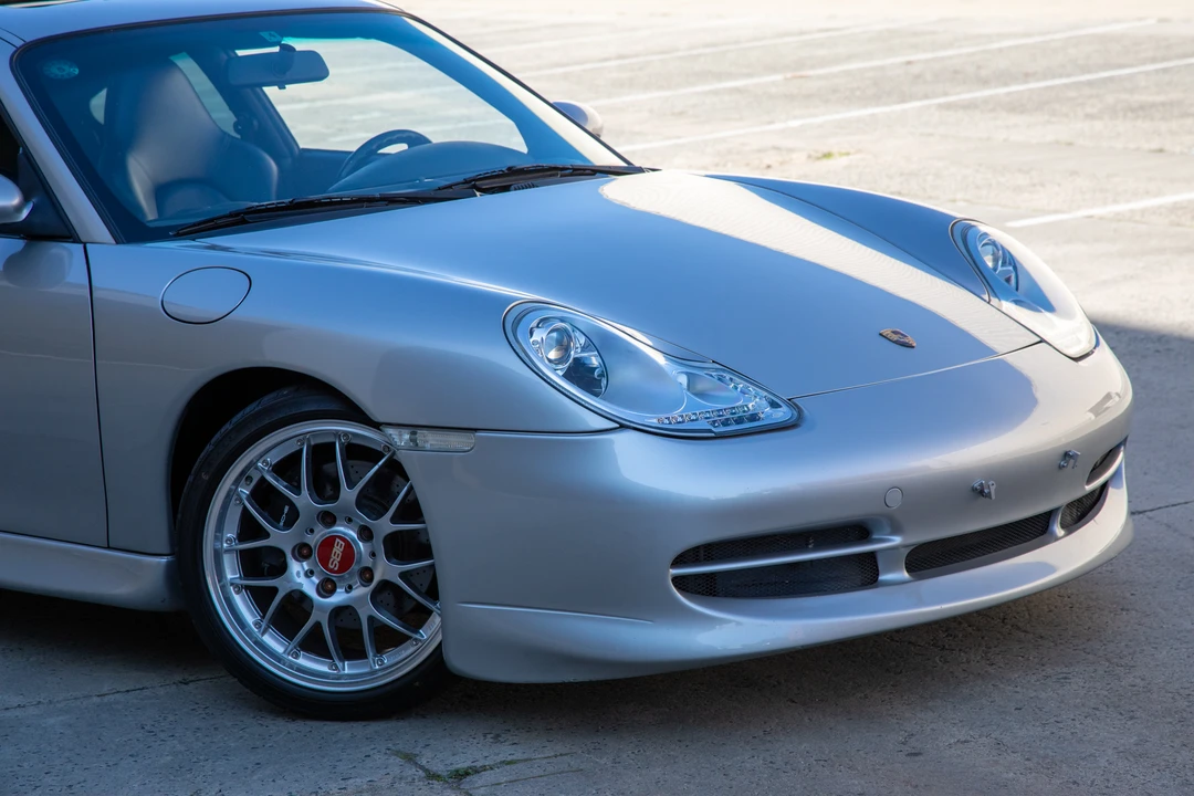 1998 Porsche 996 Carrera - Image 27 of 31