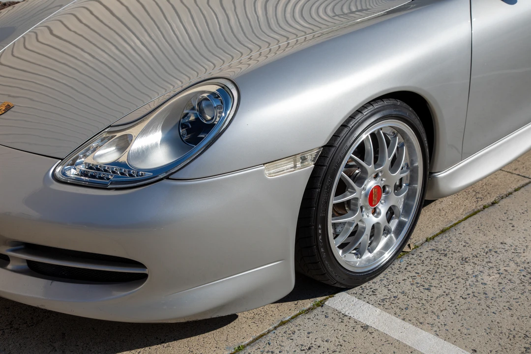 1998 Porsche 996 Carrera - Image 25 of 31
