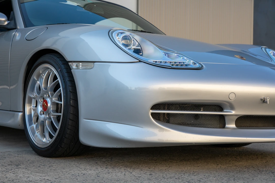 1998 Porsche 996 Carrera - Image 26 of 31