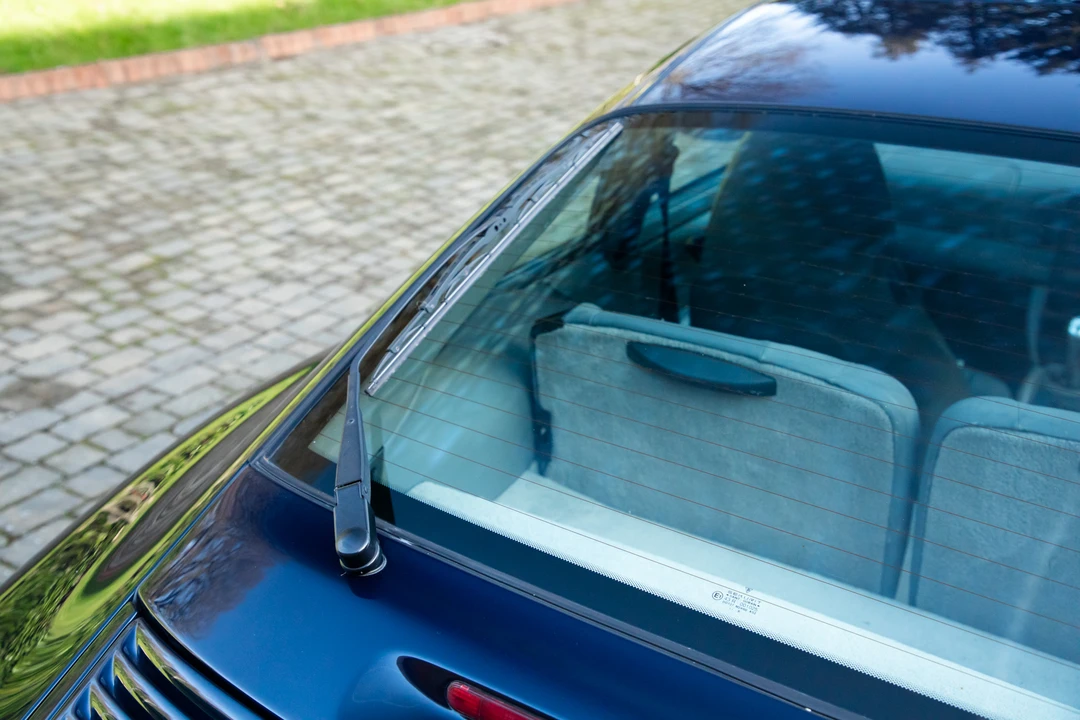 1998 Porsche 996 Carrera - Image 24 of 31