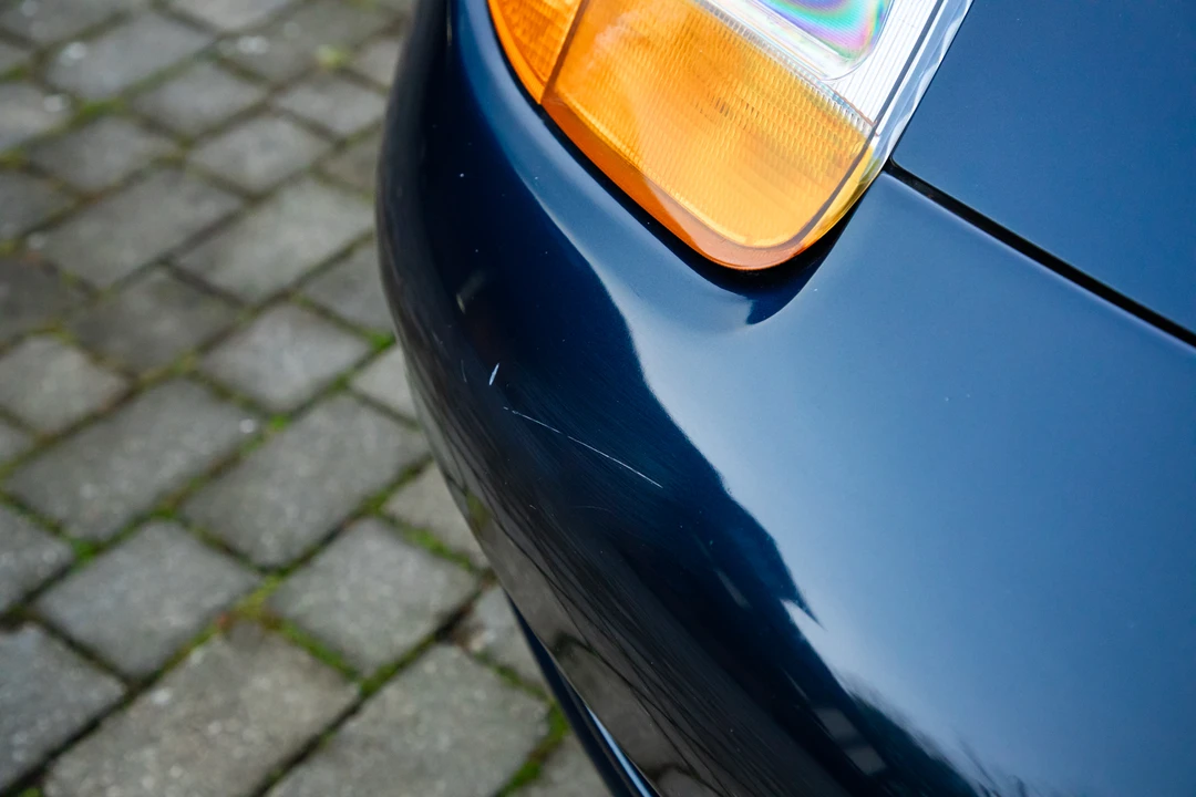 1998 Porsche 996 Carrera - Image 13 of 31