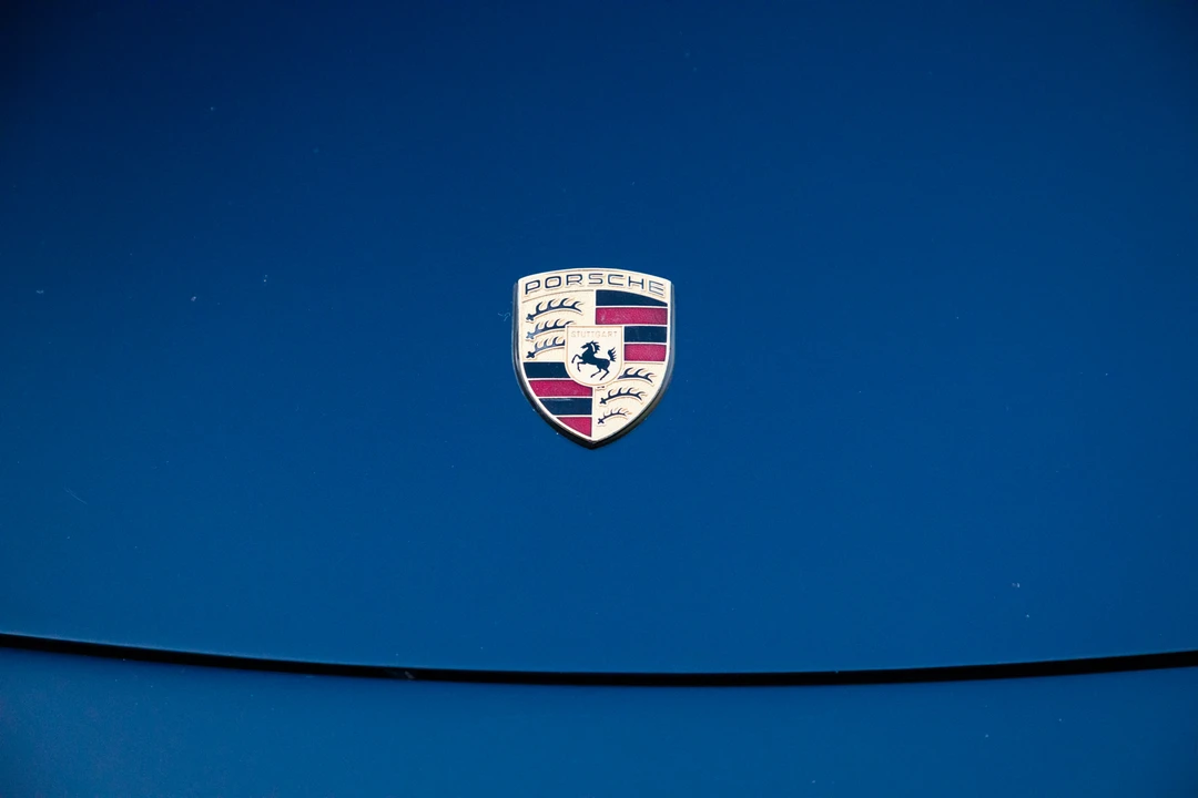 1998 Porsche 996 Carrera - Image 17 of 31