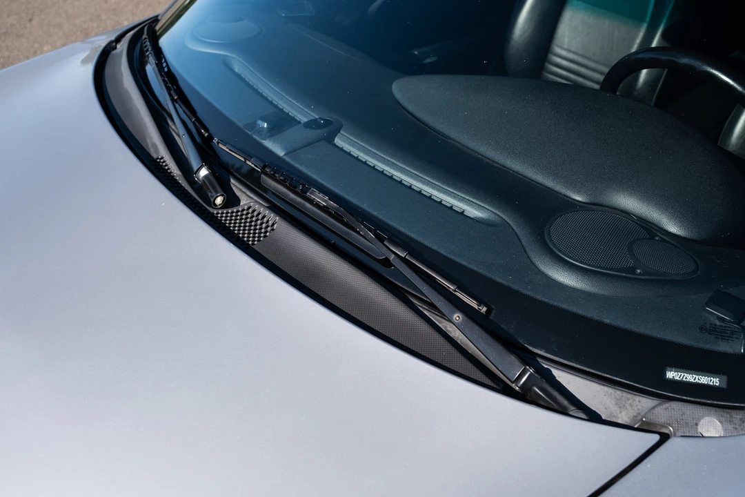 1998 Porsche 996 Carrera - Image 24 of 31