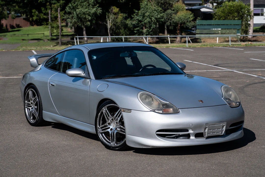 1998 Porsche 996 Carrera - Image 9 of 31