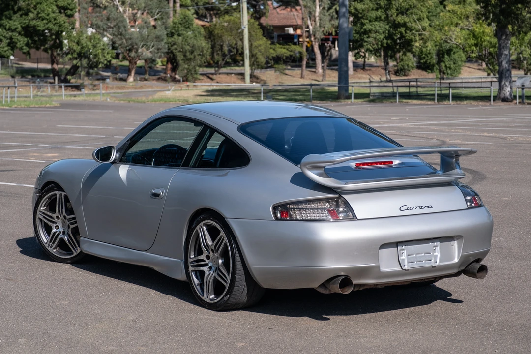 1998 Porsche 996 Carrera - Image 13 of 31