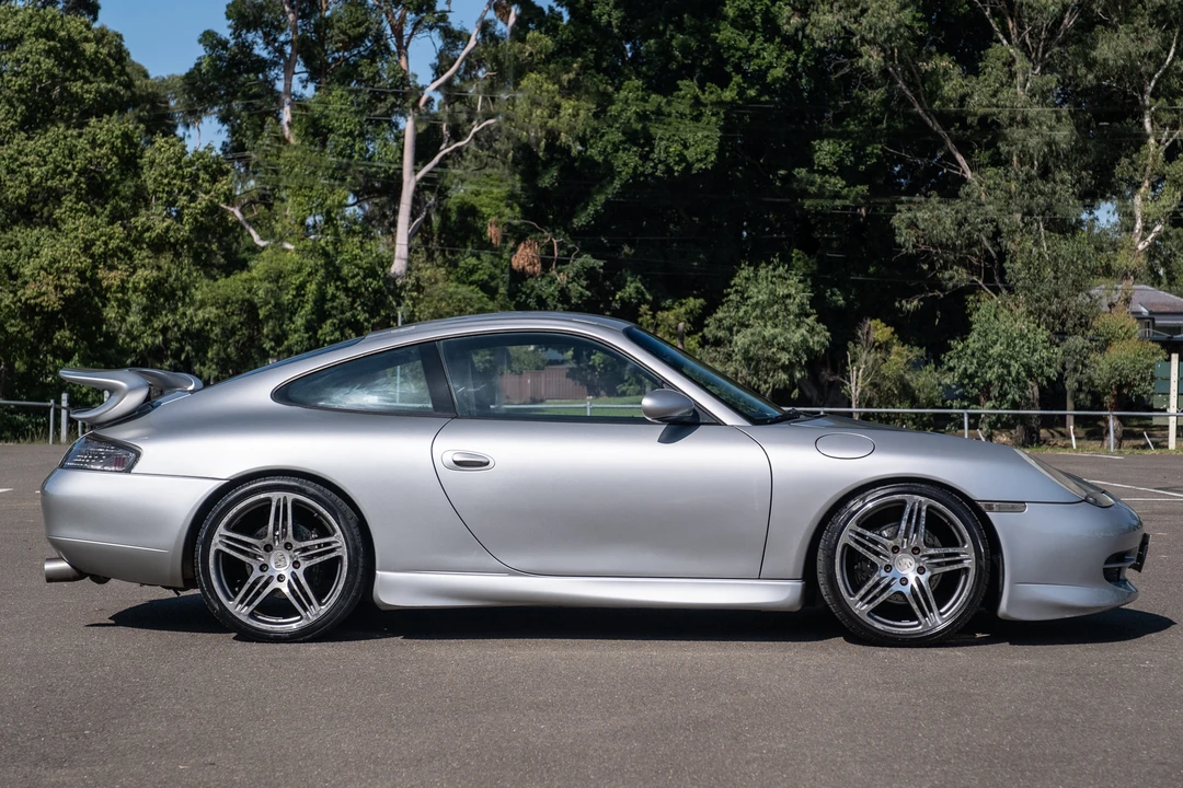 1998 Porsche 996 Carrera - Image 8 of 31