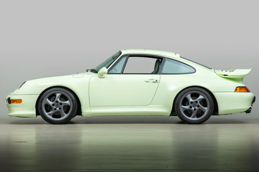 1998 Porsche 993 Carrera S - Image 3 of 31