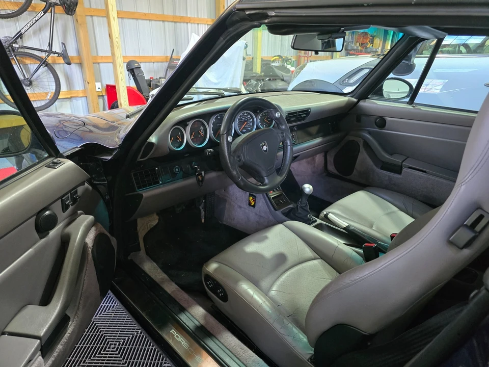 1998 Porsche 993 Carrera - Image 5 of 6