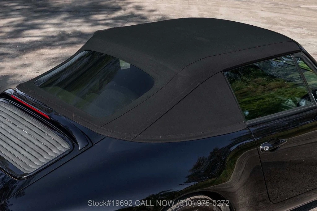 1998 Porsche 993 Carrera - Image 16 of 24