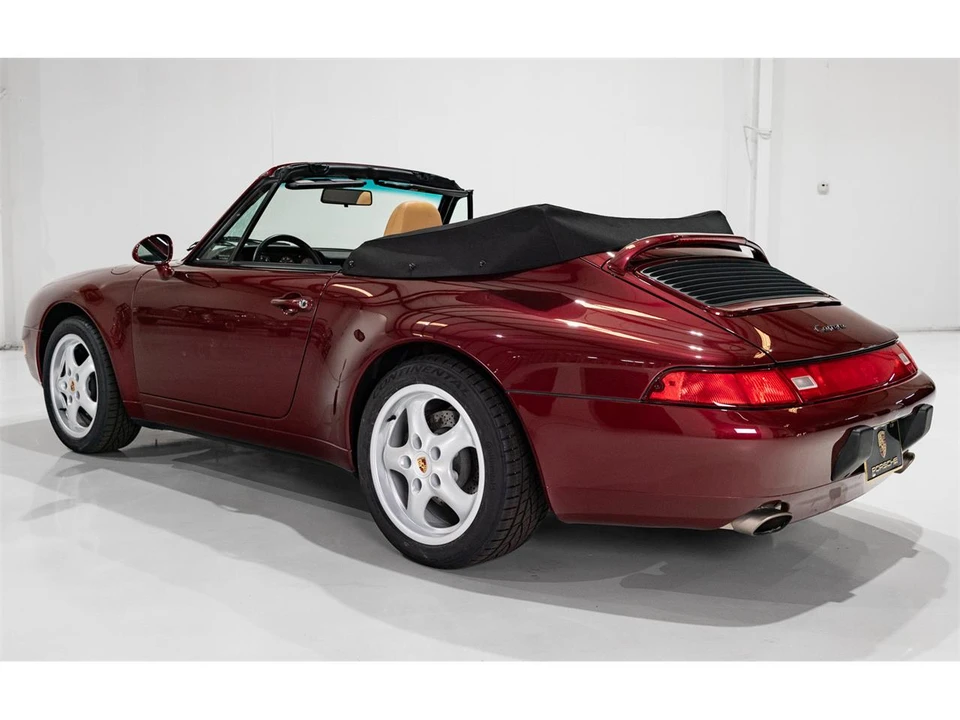 1998 Porsche 993 Carrera - Image 10 of 31