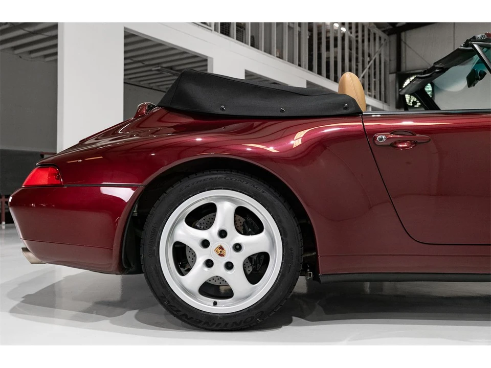 1998 Porsche 993 Carrera - Image 17 of 31