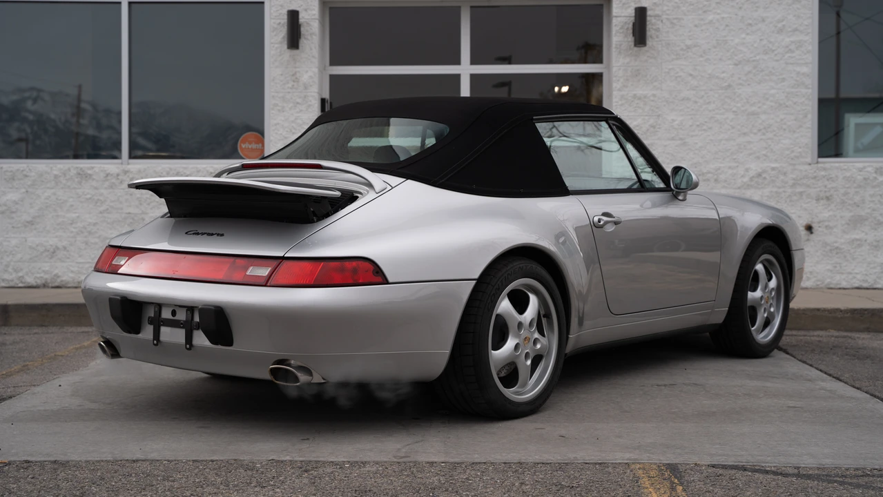 1998 Porsche 993 Carrera - Image 14 of 31