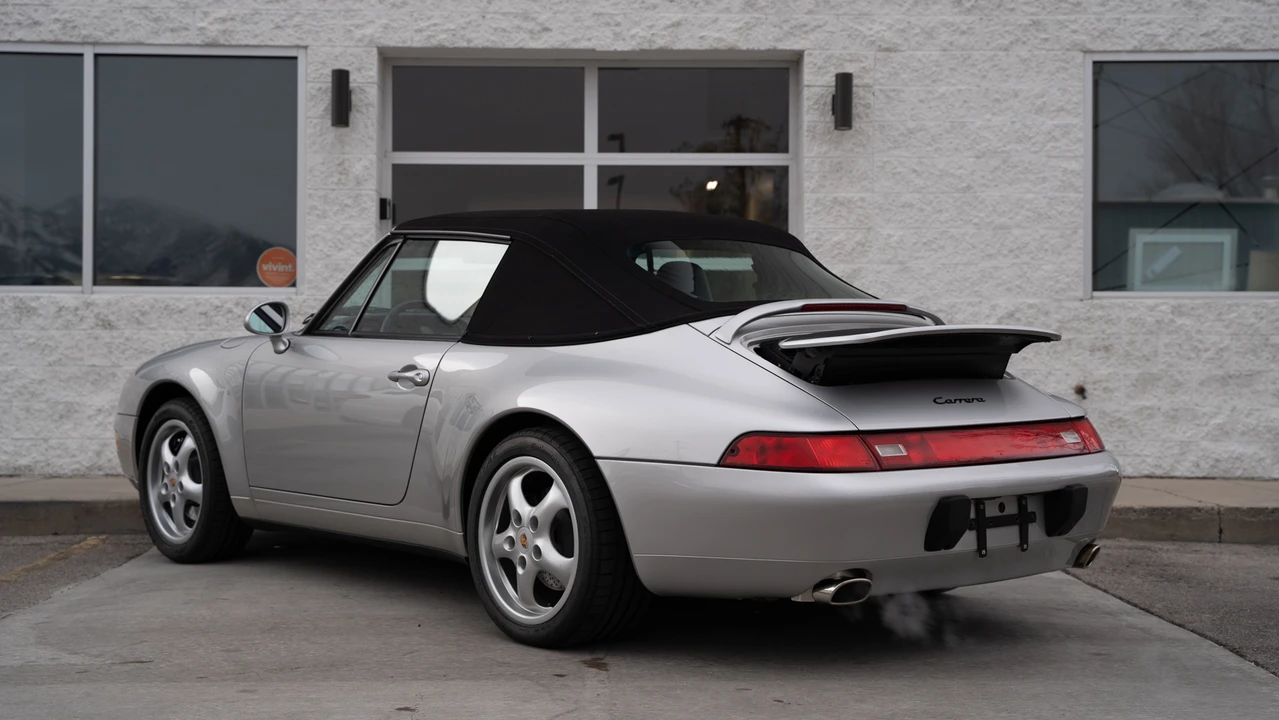 1998 Porsche 993 Carrera - Image 11 of 31