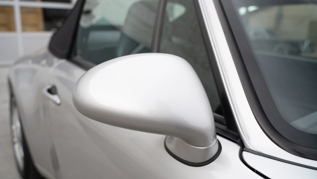 1998 Porsche 993 Carrera - Image 30 of 31