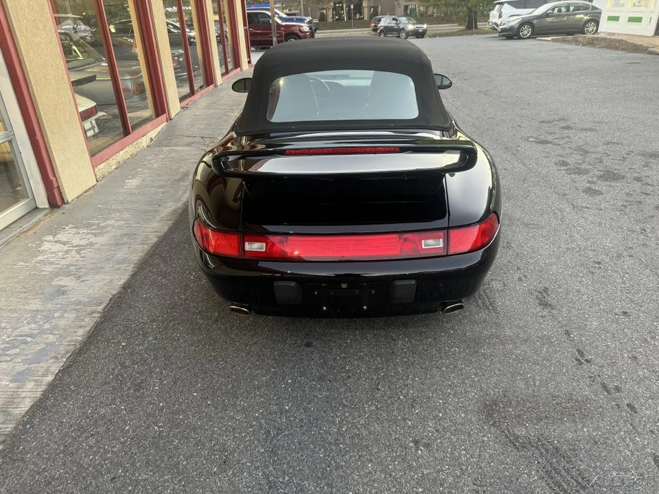 1998 Porsche 993 Carrera - Image 19 of 24