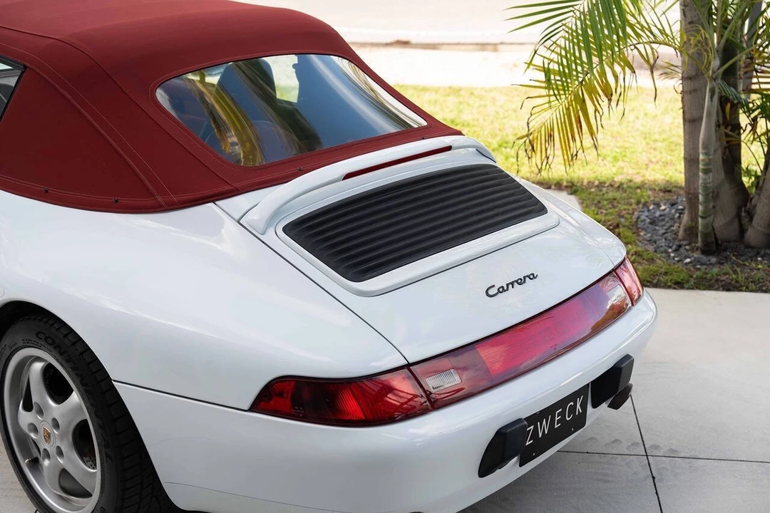 1998 Porsche 993 Carrera - Image 26 of 31