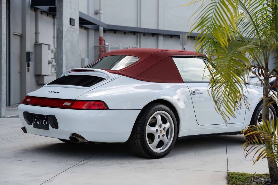1998 Porsche 993 Carrera - Image 29 of 31