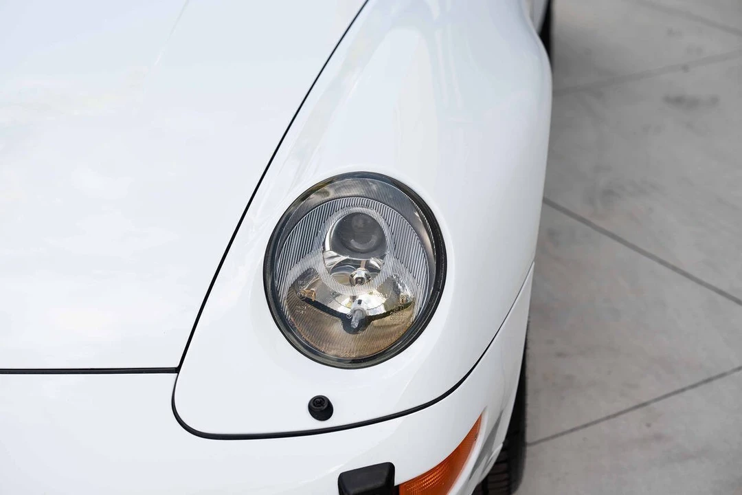 1998 Porsche 993 Carrera - Image 15 of 31