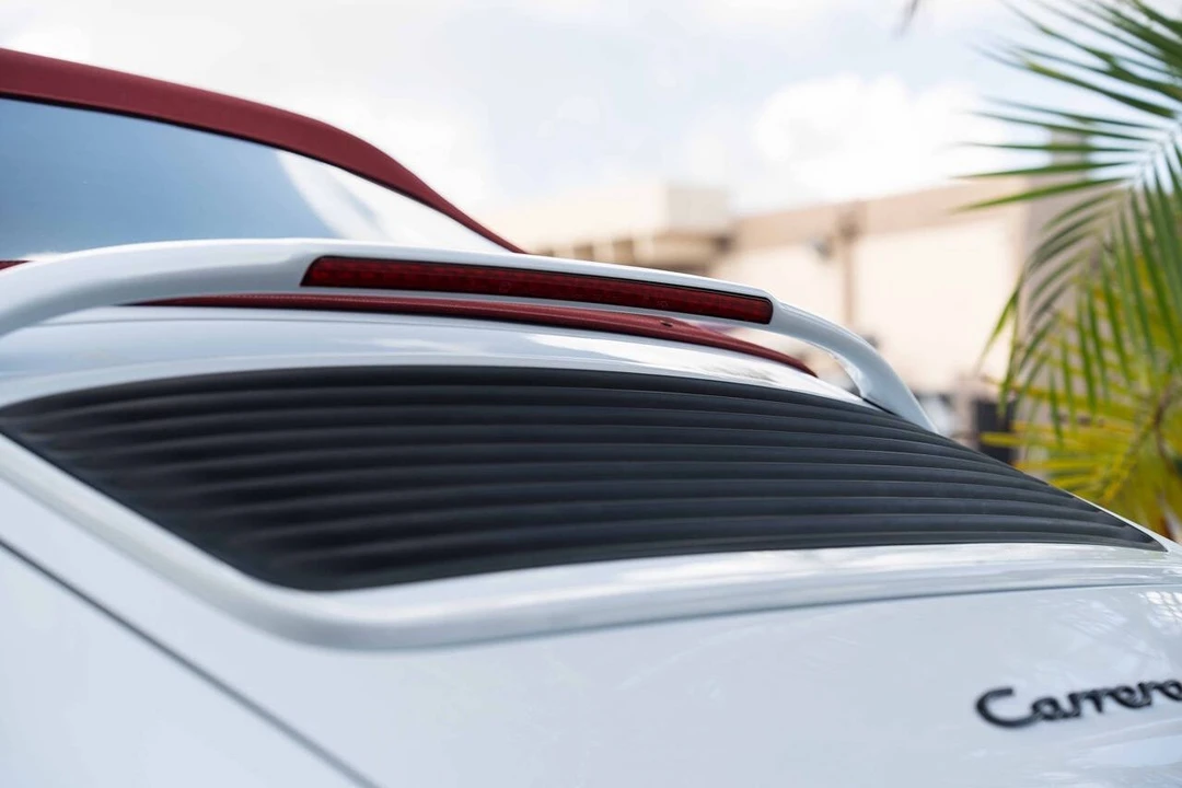 1998 Porsche 993 Carrera - Image 28 of 31