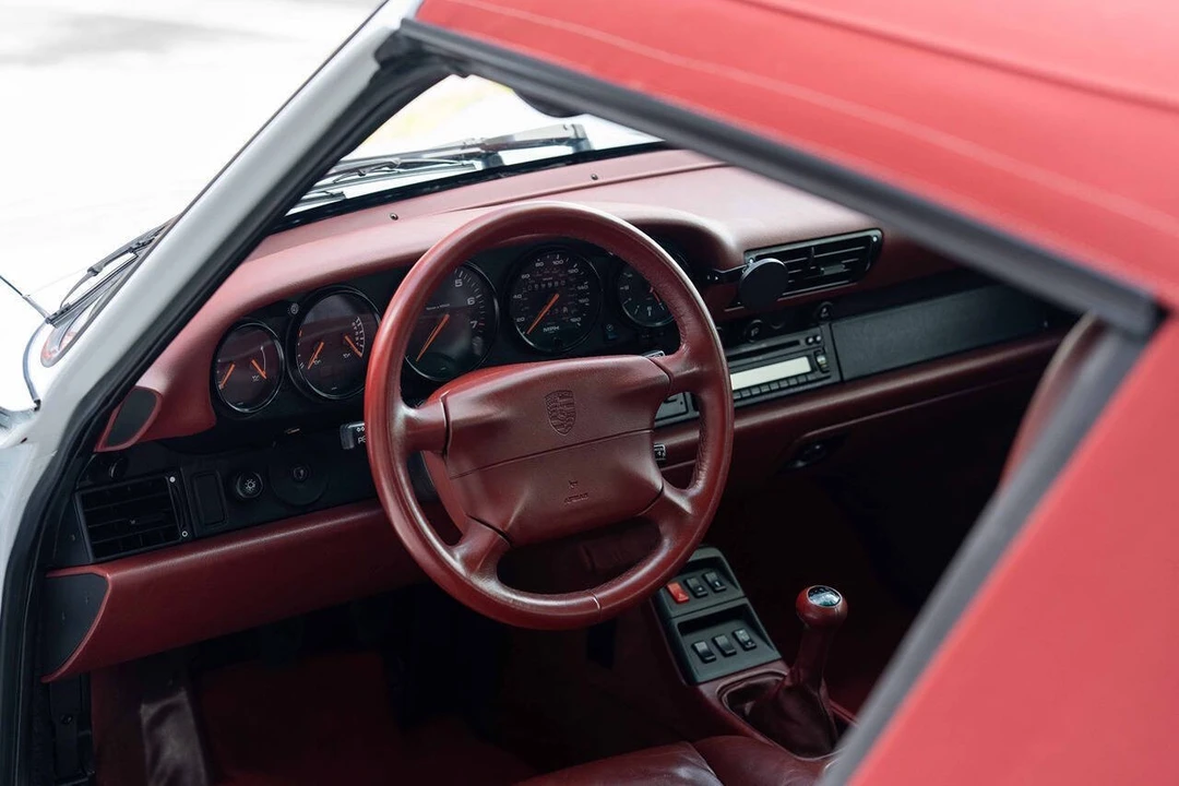 1998 Porsche 993 Carrera - Image 3 of 31
