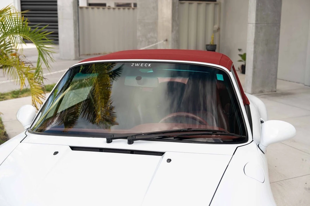 1998 Porsche 993 Carrera - Image 17 of 31