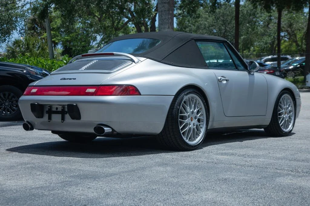 1998 Porsche 993 Carrera 4 - Image 21 of 31