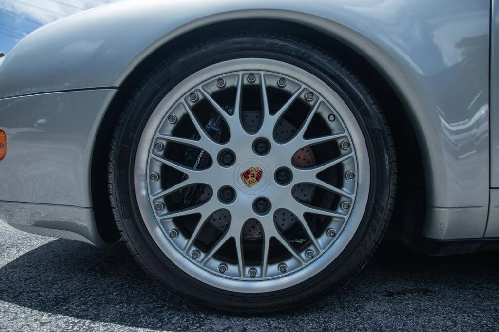 1998 Porsche 993 Carrera 4 - Image 10 of 31