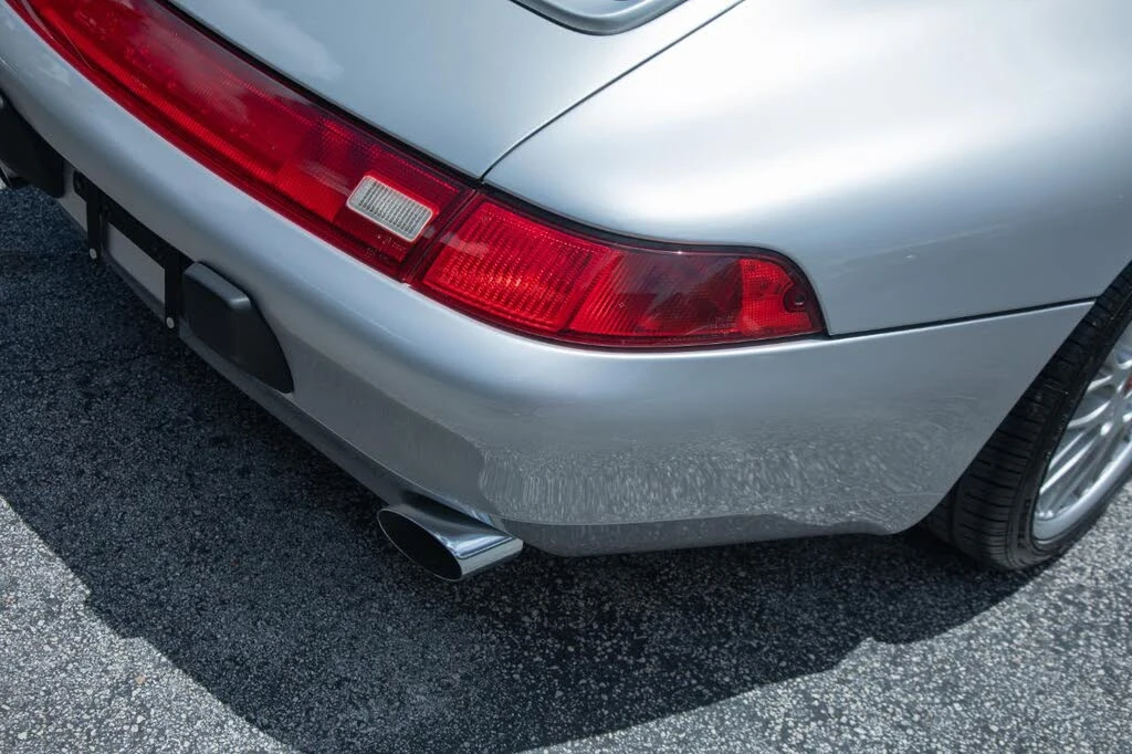 1998 Porsche 993 Carrera 4 - Image 22 of 31