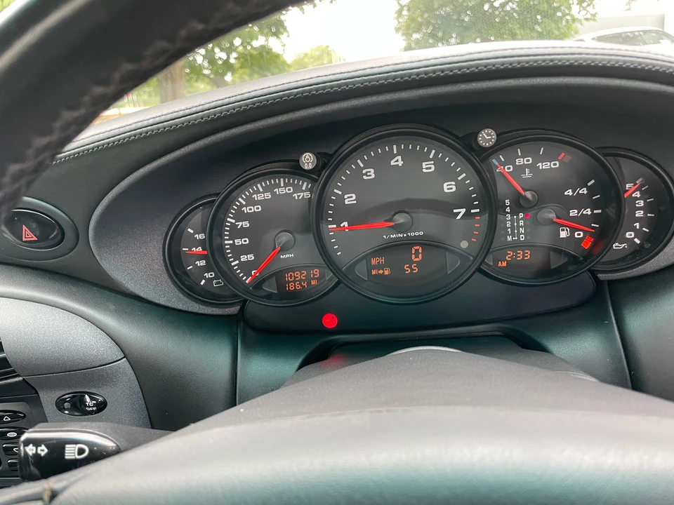 1998 Porsche 996 Carrera 4 - Image 2 of 17