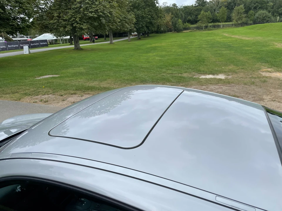 1998 Porsche 996 Carrera 4 - Image 12 of 17