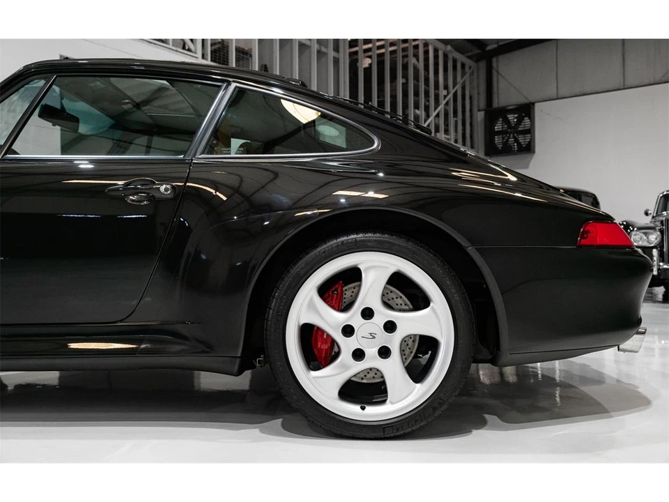 1998 Porsche 993 Carrera 4S - Image 11 of 31
