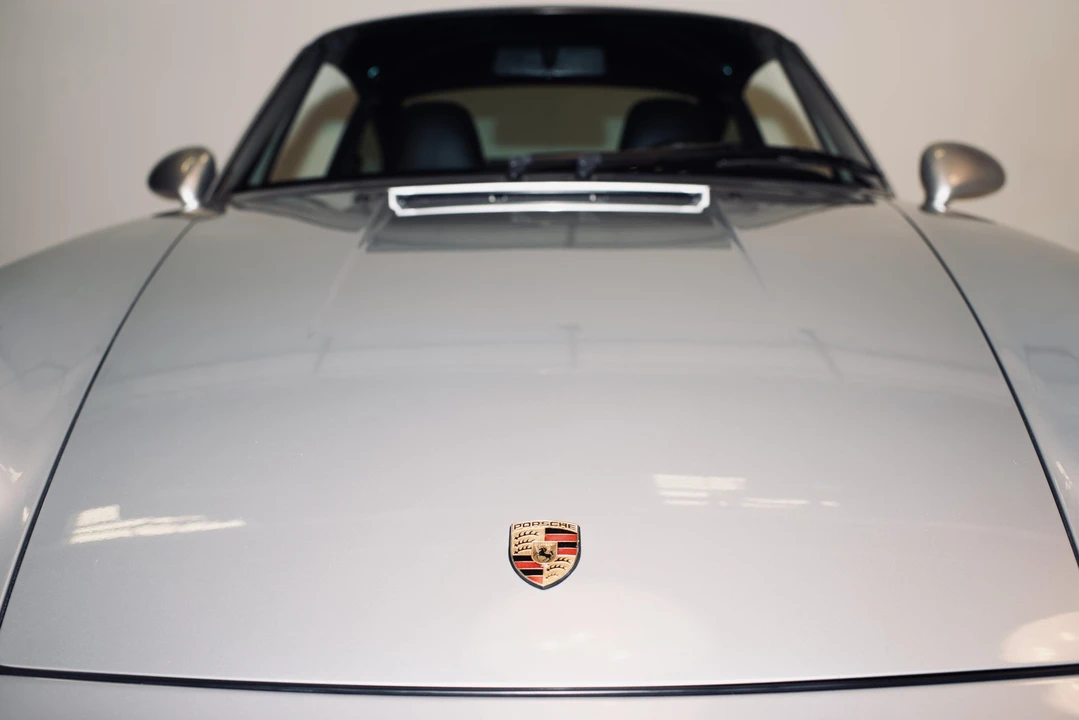 1998 Porsche 993 Carrera 4S - Image 29 of 31