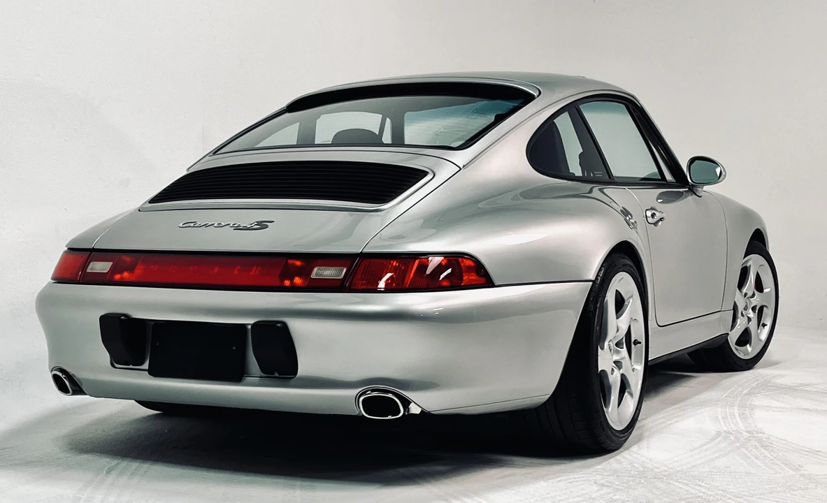 1998 Porsche 993 Carrera 4S - Image 12 of 31