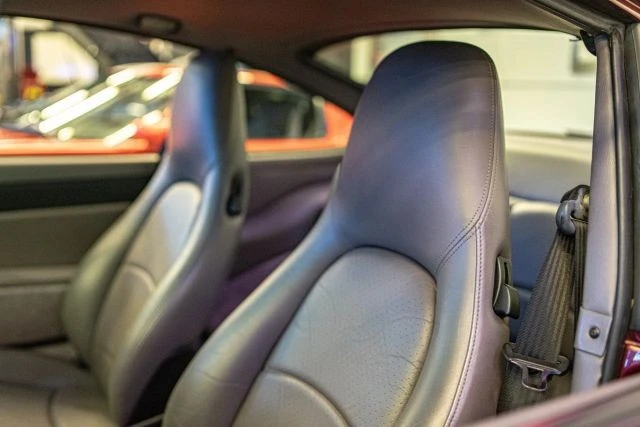 1998 Porsche 993 Carrera 4S - Image 4 of 9